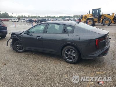 Drugie zdjęcie samochodu z przodu: 2026 KIA K4 LXS VIN:3KPFT4DE0TE353980 - miniatura