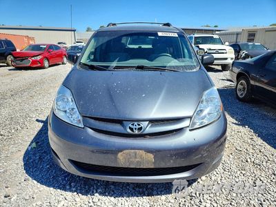 Piąte zdjęcie samochodu w środku: 2007 TOYOTA SIENNA LE 7-PASSENGER VIN:5TDZK23C47S036235 - miniatura