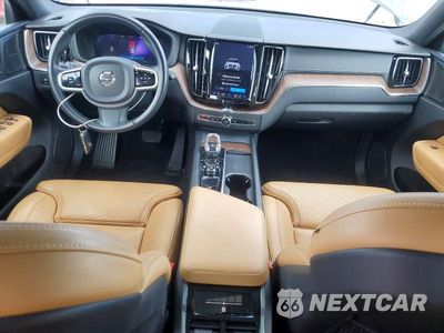 Zdjęcie 8 z 13 samochodu: 2022 VOLVO XC60 B5 INSCRIPTION VIN:YV4L12DL9N1950852 - miniatura