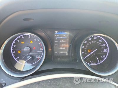 Zdjęcie 9 z 13 samochodu: 2019 TOYOTA CAMRY SE VIN:4T1B11HK1KU790160 - miniatura