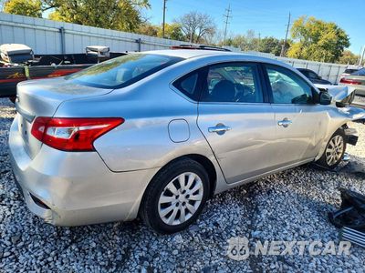 Trzecie zdjęcie samochodu z tyłu: 2018 NISSAN SENTRA S VIN:3N1AB7AP2JY277780 - miniatura