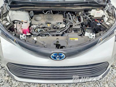 Zdjęcie 12 z 14 samochodu: 2025 TOYOTA SIENNA XLE 8-PASSENGER VIN:5TDYRKEC1SS256056 - miniatura