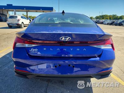 Zdjęcie 6 z 13 samochodu: 2023 HYUNDAI ELANTRA SEL VIN:KMHLS4AG1PU527621 - miniatura