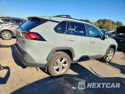 Trzecie zdjęcie samochodu z tyłu: 2021 TOYOTA RAV4 HYBRID XLE PREMIUM VIN:4T3B6RFV8MU010324 - miniatura