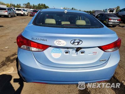 Zdjęcie 6 z 12 samochodu: 2013 HYUNDAI ELANTRA LIMITED VIN:KMHDH4AE9DU505931 - miniatura