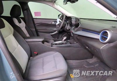 Piąte zdjęcie samochodu w środku: 2025 CHEVROLET TRAX LS VIN:KL77LFEP7SC293442 - miniatura