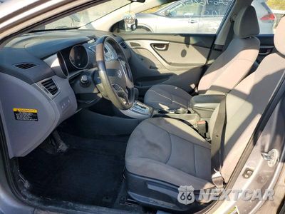 Zdjęcie 7 z 12 samochodu: 2012 HYUNDAI ELANTRA GLS VIN:KMHDH4AE0CU384978 - miniatura