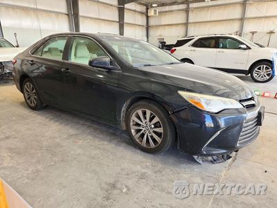 Czwarte zdjęcie samochodu z boku: 2015 TOYOTA CAMRY XLE V6 VIN:4T1BK1FK5FU029329 - miniatura