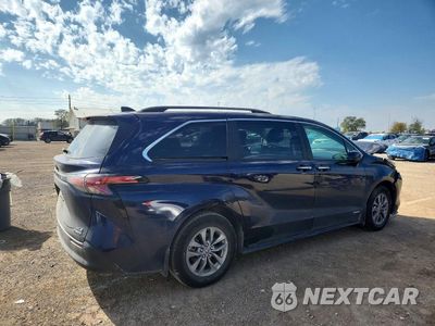 Trzecie zdjęcie samochodu z tyłu: 2021 TOYOTA SIENNA XLE VIN:5TDJRKECXMS048925 - miniatura