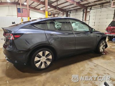 Trzecie zdjęcie samochodu z tyłu: 2024 TESLA MODEL Y VIN:7SAYGDEE1RA254017 - miniatura