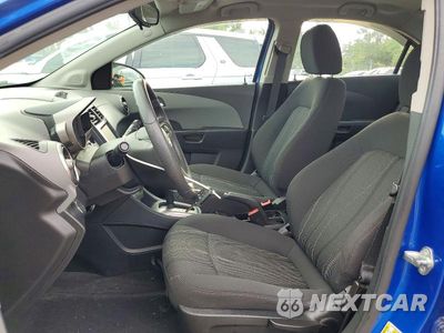 Zdjęcie 7 z 12 samochodu: 2016 CHEVROLET SONIC LT VIN:1G1JC5SG9G4130874 - miniatura