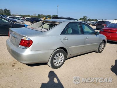 Trzecie zdjęcie samochodu z tyłu: 2006 TOYOTA CAMRY LE VIN:4T1BE32KX6U122680 - miniatura