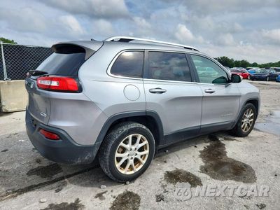 Trzecie zdjęcie samochodu z tyłu: 2017 JEEP CHEROKEE LATITUDE VIN:1C4PJLCB3HW604077 - miniatura