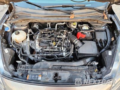 Zdjęcie 11 z 12 samochodu: 2021 FORD ESCAPE SE VIN:1FMCU0G62MUB34515 - miniatura