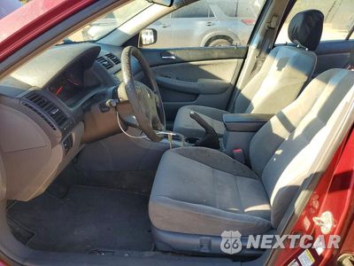 Zdjęcie 7 z 12 samochodu: 2005 HONDA ACCORD EX VIN:1HGCM56795A131191 - miniatura