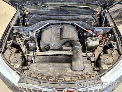 Zdjęcie 12 z 13 samochodu: 2017 BMW X5 XDRIVE35I VIN:5UXKR0C53H0U51617 - miniatura