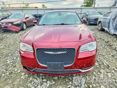 Piąte zdjęcie samochodu w środku: 2017 CHRYSLER 300 LIMITED VIN:2C3CCAAG3HH663774 - miniatura