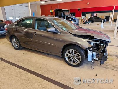 Czwarte zdjęcie samochodu z boku: 2016 TOYOTA CAMRY SE VIN:4T1BF1FK5GU204278 - miniatura