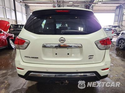 Zdjęcie 6 z 13 samochodu: 2015 NISSAN PATHFINDER SV VIN:5N1AR2MM3FC625031 - miniatura