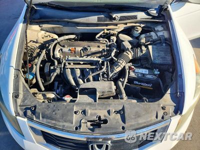 Zdjęcie 11 z 12 samochodu: 2009 HONDA ACCORD LX VIN:1HGCP26339A174465 - miniatura