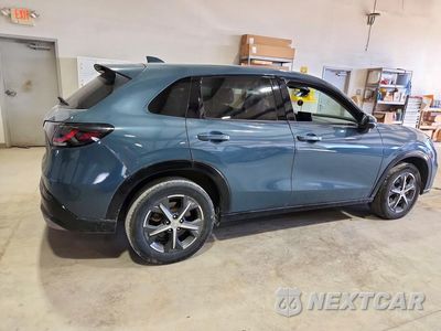 Trzecie zdjęcie samochodu z tyłu: 2025 HONDA HR-V EXL VIN:3CZRZ2H70SM731936 - miniatura