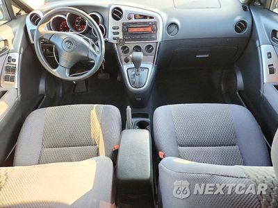 Zdjęcie 8 z 12 samochodu: 2006 TOYOTA MATRIX BASE VIN:2T1KR32E96C618036 - miniatura