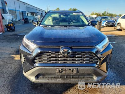 Piąte zdjęcie samochodu w środku: 2025 TOYOTA RAV4 HYBRID XLE VIN:JTMRWRFV2SD335110 - miniatura
