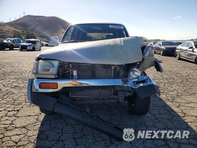 Piąte zdjęcie samochodu w środku: 1997 TOYOTA 4RUNNER LIMITED VIN:JT3GN87R9V0020584 - miniatura