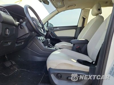 Zdjęcie 7 z 13 samochodu: 2019 VOLKSWAGEN TIGUAN SE VIN:3VV2B7AX4KM050862 - miniatura