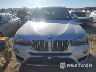 Piąte zdjęcie samochodu w środku: 2016 BMW X3 SDRIVE28I VIN:5UXWZ7C5XG0R33140 - miniatura