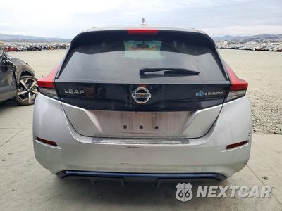 Zdjęcie 6 z 12 samochodu: 2018 NISSAN LEAF S VIN:1N4AZ1CP8JC306457 - miniatura