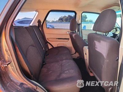 Zdjęcie 10 z 13 samochodu: 2008 MAZDA TRIBUTE I VIN:4F2CZ02Z08KM30139 - miniatura