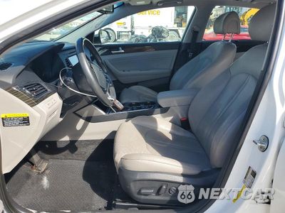 Zdjęcie 7 z 12 samochodu: 2017 HYUNDAI SONATA HYBRID LIMITED VIN:KMHE34L33HA075285 - miniatura