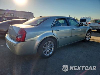Trzecie zdjęcie samochodu z tyłu: 2005 CHRYSLER 300C VIN:2C3AA63H35H667495 - miniatura