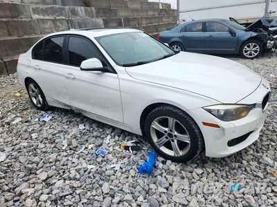 Czwarte zdjęcie samochodu z boku: 2014 BMW 328 XI VIN:WBA3B3C54EJ980525 - miniatura
