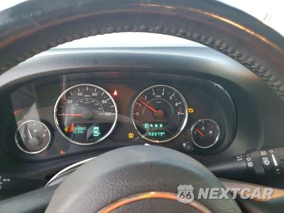 Zdjęcie 9 z 14 samochodu: 2018 JEEP WRANGLER UNLIMITED SPORT VIN:1C4BJWDG5JL800311 - miniatura