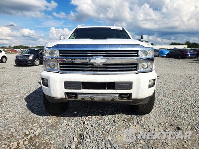 Piąte zdjęcie samochodu w środku: 2016 CHEVROLET SILVERADO K2500 HIGH COUNTRY VIN:1GC1KXE83GF120937 - miniatura