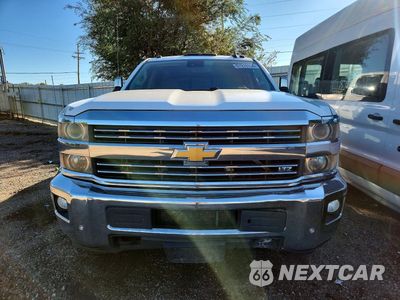 Piąte zdjęcie samochodu w środku: 2015 CHEVROLET SILVERADO K3500 LTZ VIN:1GC4K0E8XFF552489 - miniatura