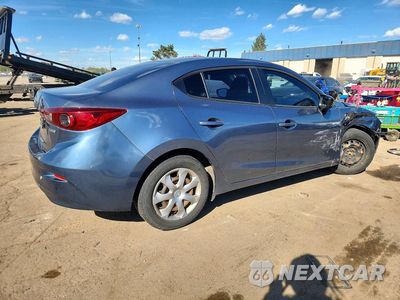 Trzecie zdjęcie samochodu z tyłu: 2015 MAZDA 3 SV VIN:JM1BM1T78F1263156 - miniatura