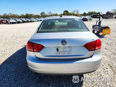 Zdjęcie 6 z 12 samochodu: 2012 VOLKSWAGEN PASSAT SE VIN:1VWBP7A38CC028697 - miniatura