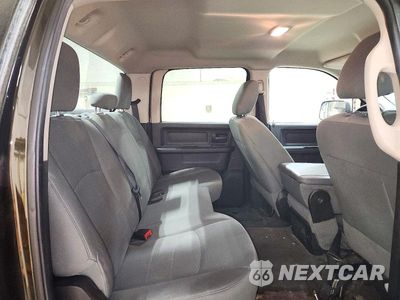 Zdjęcie 10 z 12 samochodu: 2014 RAM 3500 ST VIN:3C63R3GT7EG242797 - miniatura