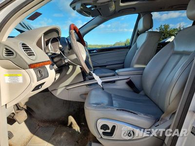 Zdjęcie 7 z 14 samochodu: 2010 MERCEDES-BENZ GL 450 4MATIC VIN:4JGBF7BE2AA618159 - miniatura