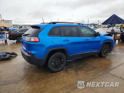 Trzecie zdjęcie samochodu z tyłu: 2023 JEEP CHEROKEE ALTITUDE LUX VIN:1C4PJMMB2PD106435 - miniatura