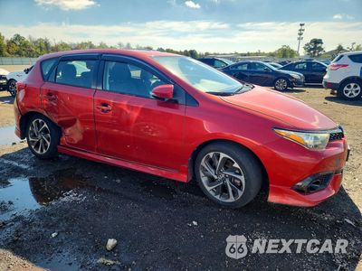 Czwarte zdjęcie samochodu z boku: 2017 TOYOTA COROLLA IM BASE VIN:JTNKARJE0HJ529924 - miniatura