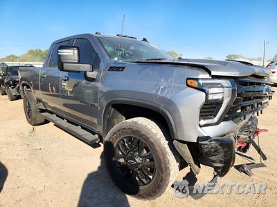 Czwarte zdjęcie samochodu z boku: 2025 CHEVROLET SILVERADO K2500 HEAVY DUTY LT VIN:2GC4KNEY3S1146701 - miniatura