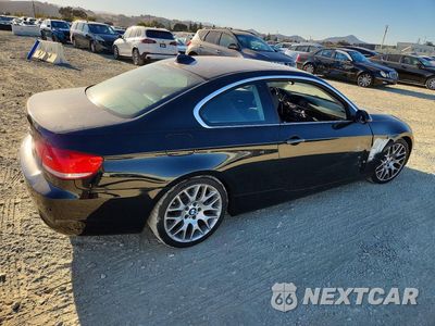 Trzecie zdjęcie samochodu z tyłu: 2008 BMW 328 I SULEV VIN:WBAWV13598P121036 - miniatura