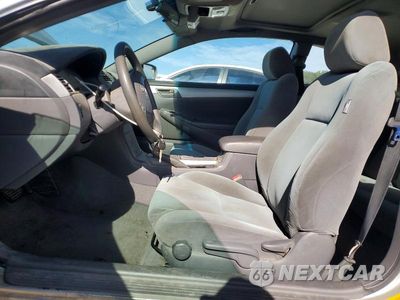 Zdjęcie 7 z 12 samochodu: 2006 TOYOTA CAMRY SOLARA SE VIN:4T1CE38P76U695351 - miniatura