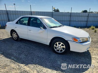 Czwarte zdjęcie samochodu z boku: 2001 TOYOTA CAMRY LE V6 VIN:4T1BF22K21U970407 - miniatura