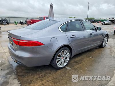 Trzecie zdjęcie samochodu z tyłu: 2020 JAGUAR XF PRESTIGE VIN:SAJBE4FX0LCY83978 - miniatura