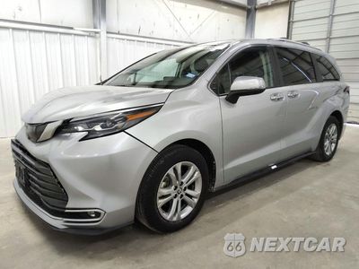 2024 TOYOTA SIENNA PLATINUM 7-PASSENGER 5TDESKFC3RS117952 - główne zdjęcie licytacji z USA - miniatura